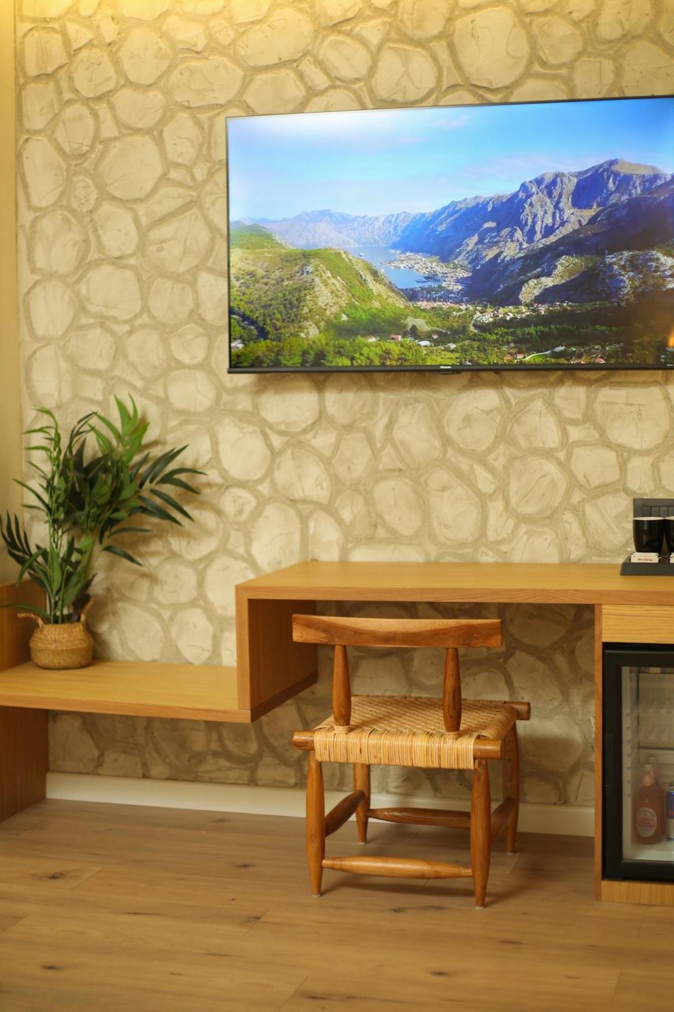 Hotel Brooklyn Vlorë 외부 사진