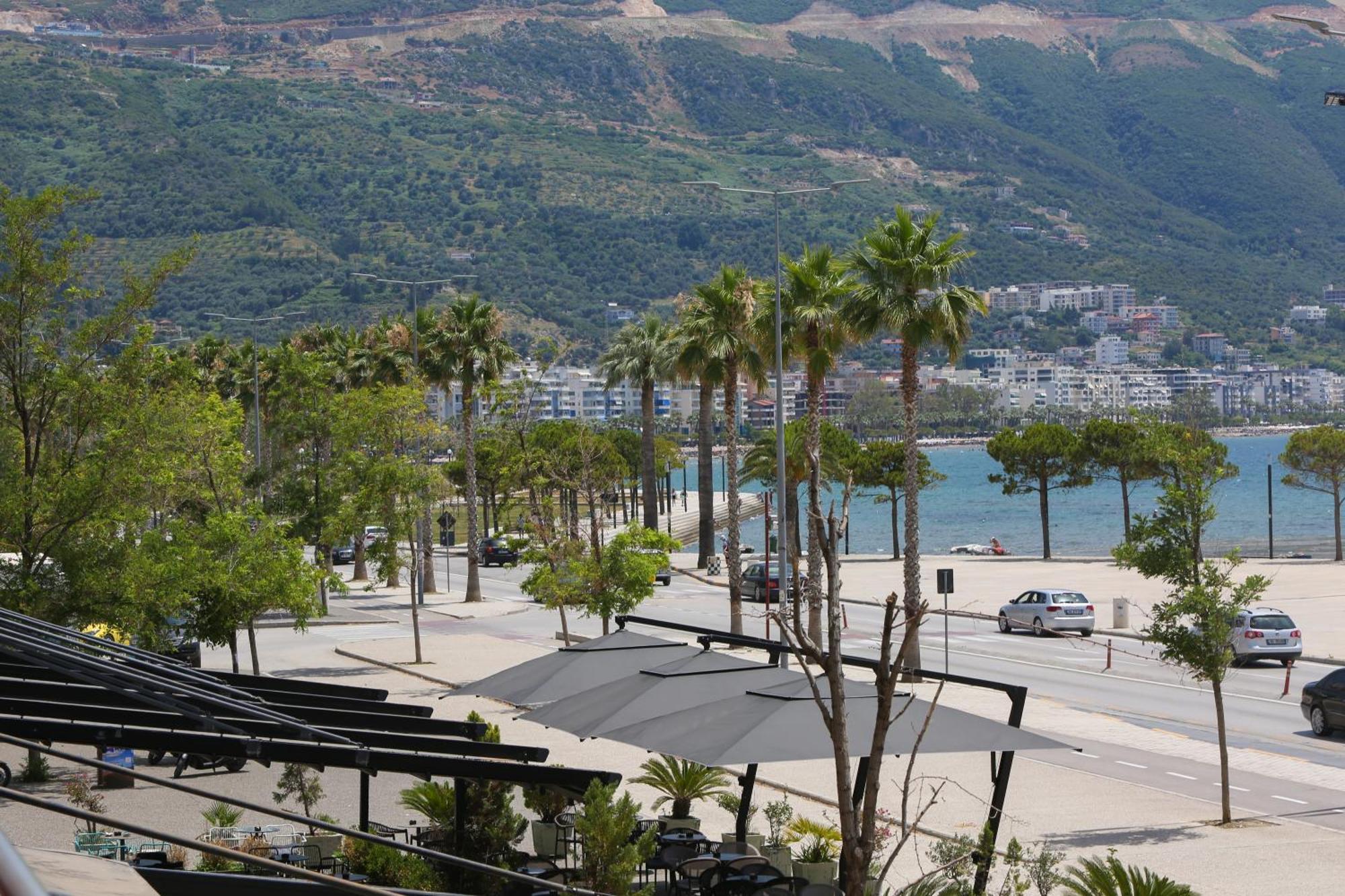 Hotel Brooklyn Vlorë 외부 사진