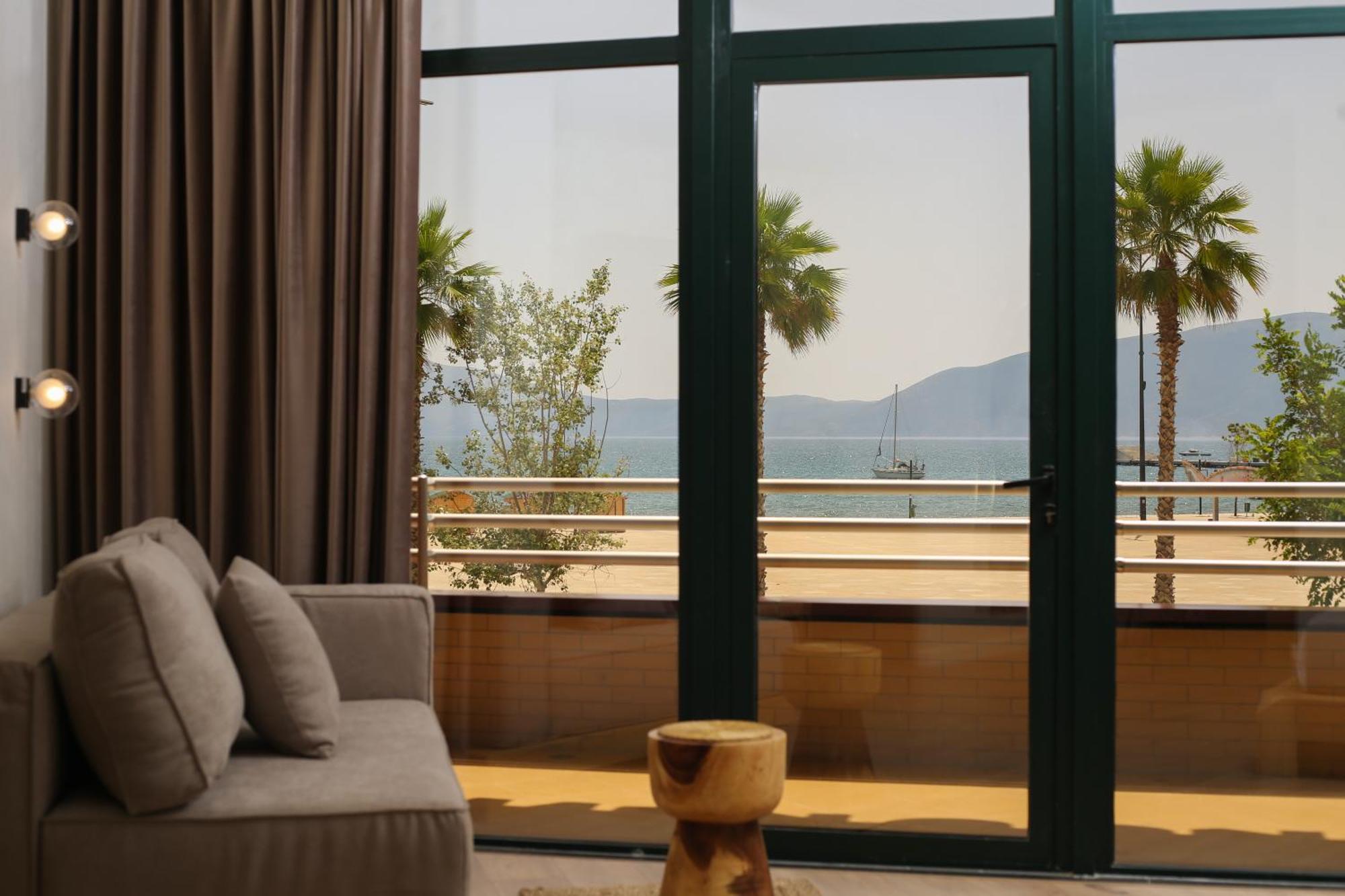 Hotel Brooklyn Vlorë 외부 사진